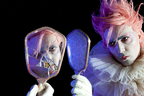 Mr Pustra, Actor & Performer